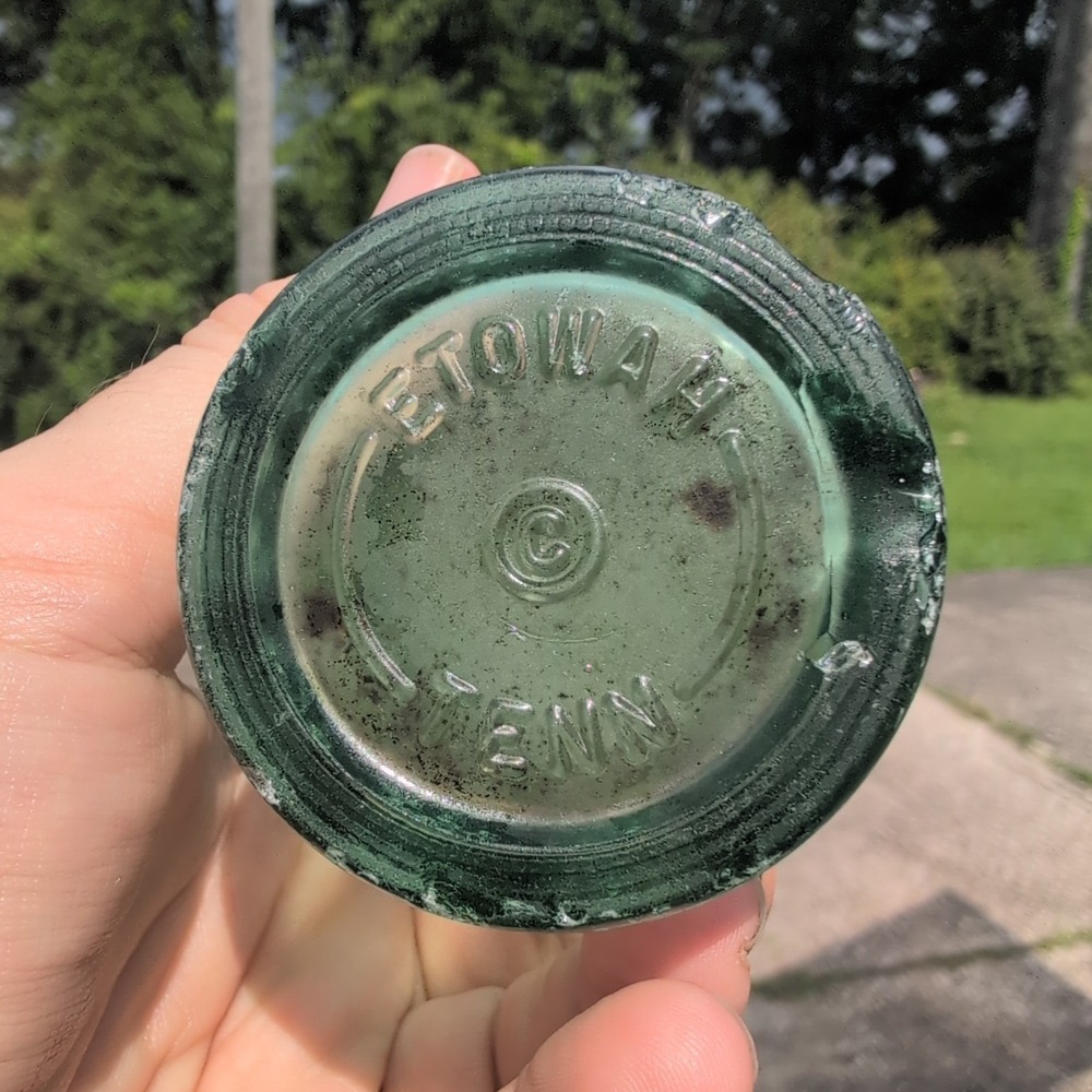 Vtg Coca-Cola Etowah Tenn 1960 Hobbleskirt 6.5 oz Green Glass Coke Bottle - Picture 2 of 3